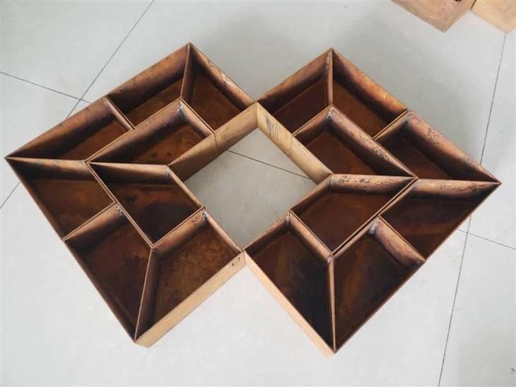 Custom Size Outdoor Planters high quality